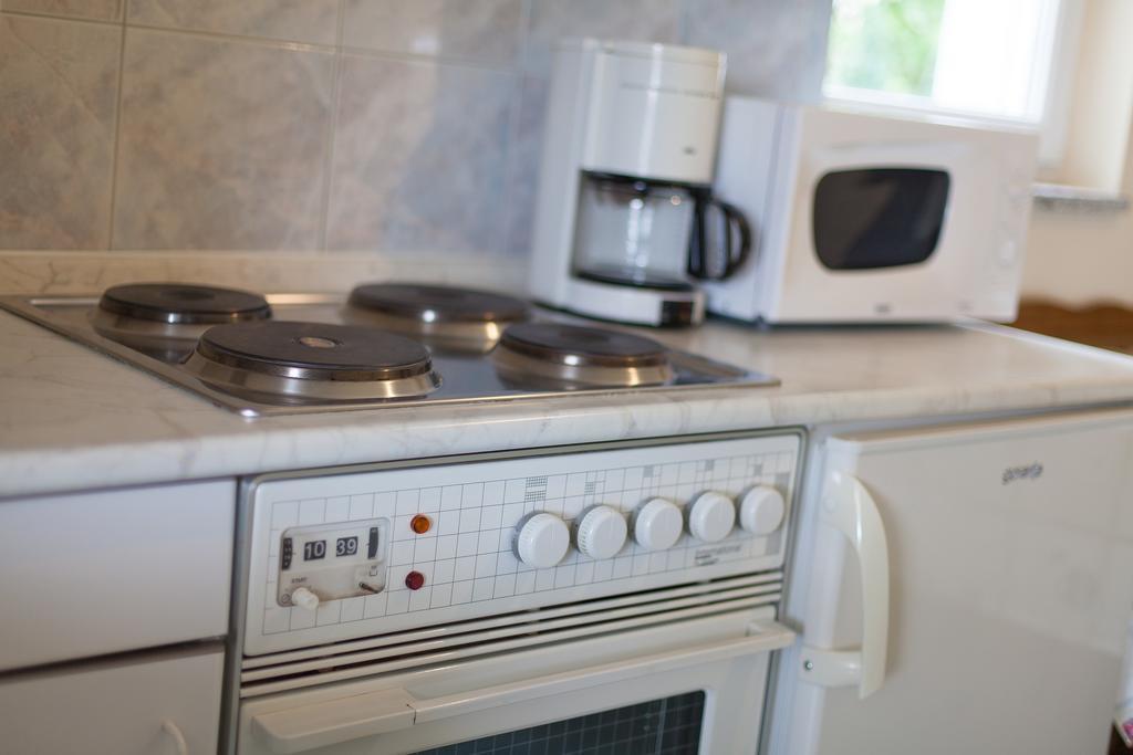 Apartman Kondic Omisalj Bilik gambar