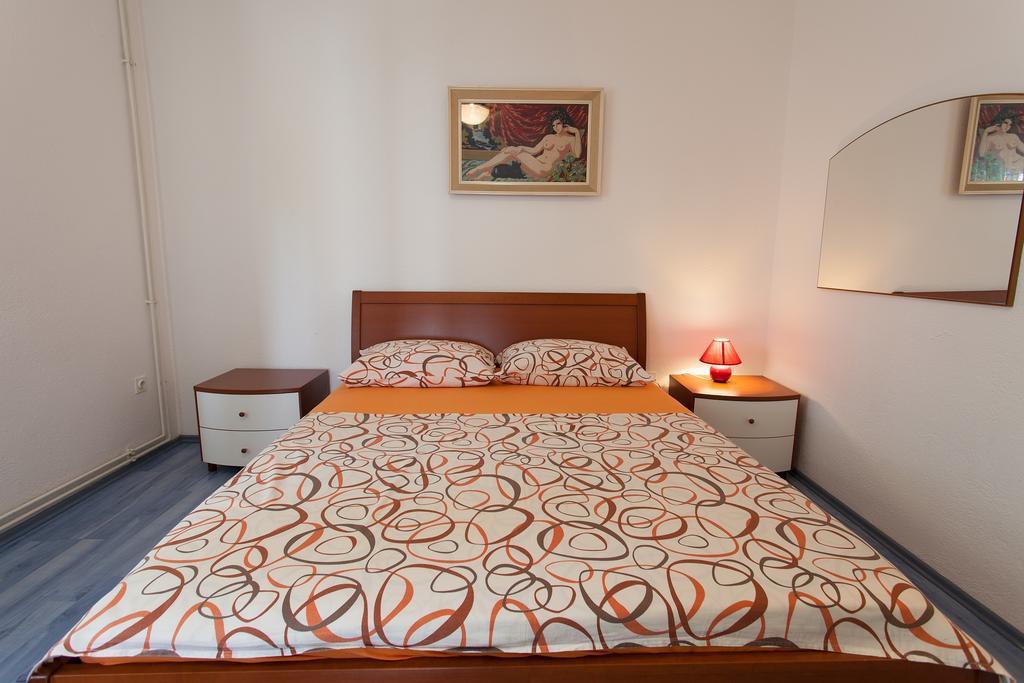 Apartman Kondic Omisalj Bilik gambar