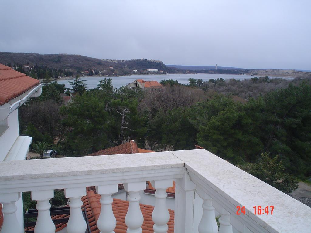 Apartman Kondic Omisalj Luaran gambar