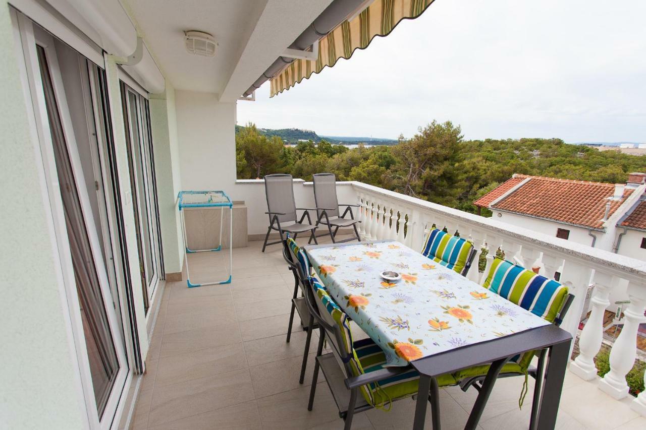 Apartman Kondic Omisalj Luaran gambar